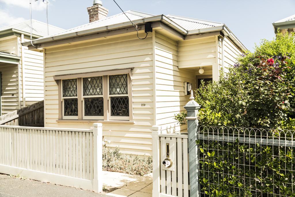 Simmers Serviced Apartments Williamstown Exteriör bild